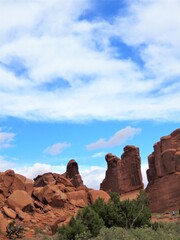 Fototapeta na wymiar Beautiful red sandstone formations in Moab Park