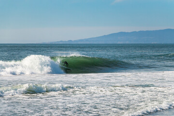 Big Waves Breaks in Northern California near San Francisco
