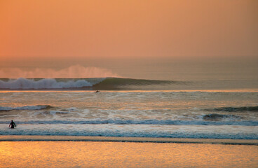 Big Waves Breaks in Northern California near San Francisco