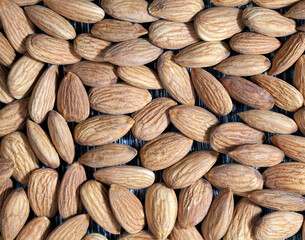 quality raw nuts ready to eat