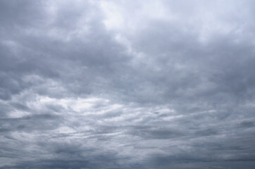 Obraz premium Dark clouds in the outdoor sky on a cloudy day