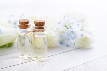 アロマオイルやフラワーエッセンスのイメージ素材