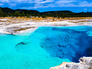 blue lake in park national park