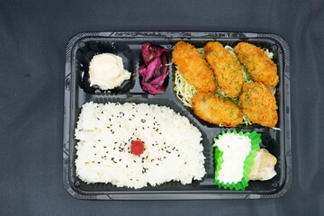 カキフライ弁当