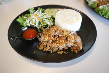 stir fried pork with garlic ,fried pork
