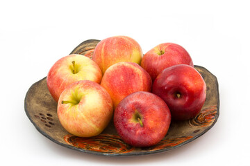 Fototapeta na wymiar fresh apples on a plate