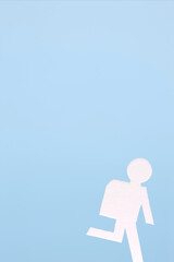 ペーパークラフトの走る小学生