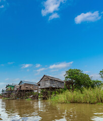Fototapeta na wymiar Floating village of Kampong Phluk in Cambodia