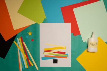 Children's craft Christmas tree. Step 4. DIY Christmas tree paper craft. Christmas craft step by...