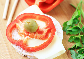 Healthy sandwich with no meat.