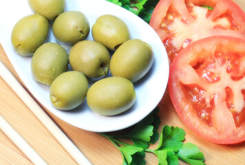 Olives and other healthy vegetables.