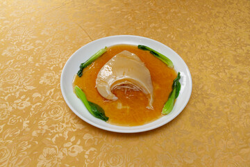 フカヒレ（引き、上から）