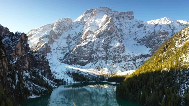 Beautiful autumn morning on Lake Braies