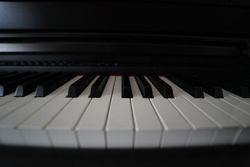 Teclado de piano de pared. 