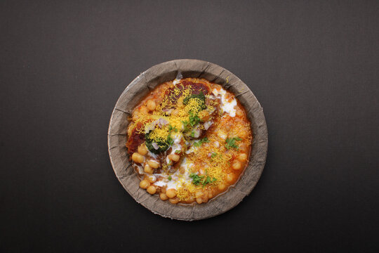 Ragda pattice -Aloo tikki or Potato Cutlet or Patties is a popular Indian street food made with boiled potatoes, spices and herbs served with tamrind chutney and peas curry.