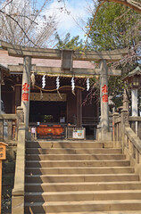 Fototapeta na wymiar 諏方神社・拝殿