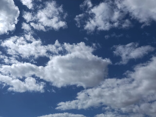 Obraz premium cloudy weather with blue sky and sun