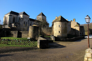 Abbaye Saint-Junien de Nouaillé-Maupertuis