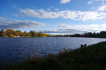 Les berges de l'Allier &agrave; Vichy