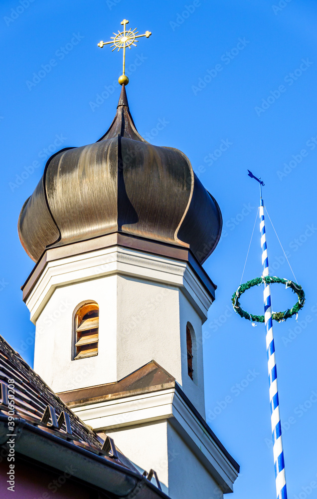 Sticker typical bavarian maypole