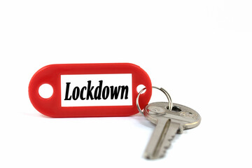 Schlüssel und Schlüsselanhänger mit der Aufschrift Lockdown