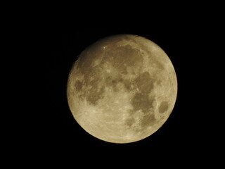 Near full moon on 30 October 2020 in different colors in about 70x magnification