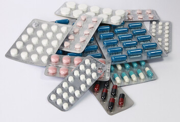 Différentes plaquettes de médicaments