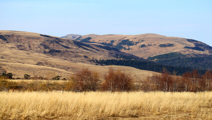 Photo of a beautiful landscape of mountains and rocks