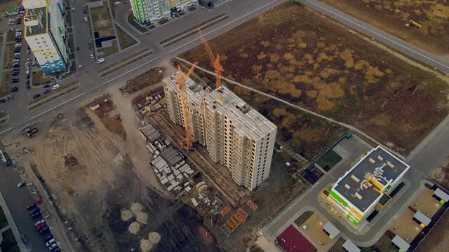 the construction of new houses in the newer areas of the city of Penza