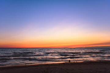 Fototapeta na wymiar Sunrise over Lake Michigan