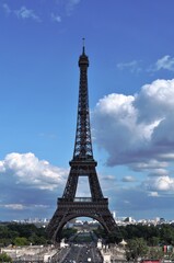 Fototapeta premium La Tour Eiffel - Paris (France)