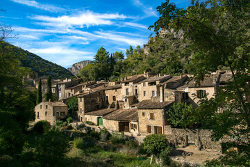 Fototapeta na wymiar Turismo rural en el sur de Francia.