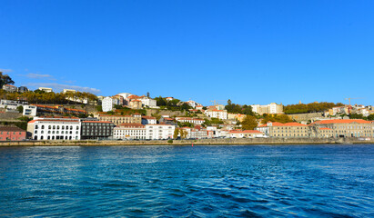 Fototapeta na wymiar Douroufer Porto, Portugal