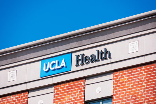 UCLA Health sign on hospital building facade. UCLA Health is an academic medical center - Santa Monica, California, USA - 2020