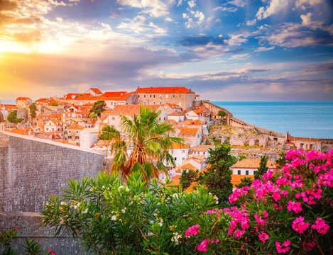 Fototapeta Incredible view at famous european city of Dubrovnik - Fort Bokar. Location place Croatia, Europe.