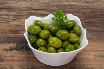 Green Campo Real olives in the bowl