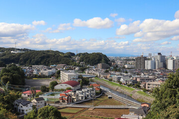 Obraz premium 聖蹟桜ヶ丘の街並み（東京都多摩市）