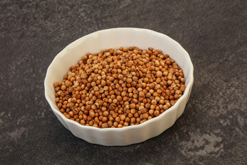 Coriander seeds in the bowl
