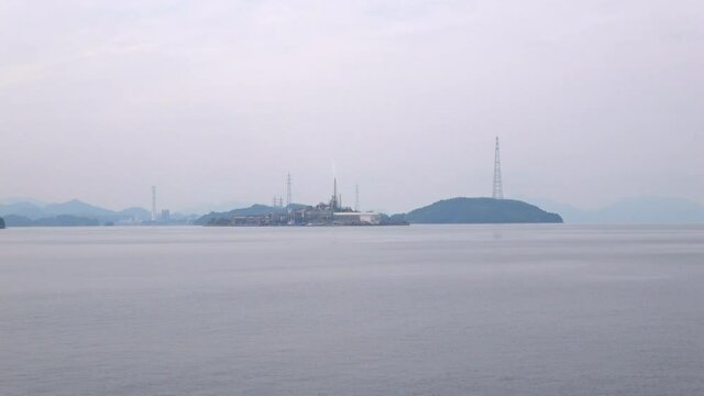 瀬戸内海と契島 広島県 軍艦島 4K