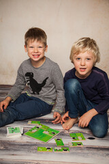 Naklejka premium Kids spielen