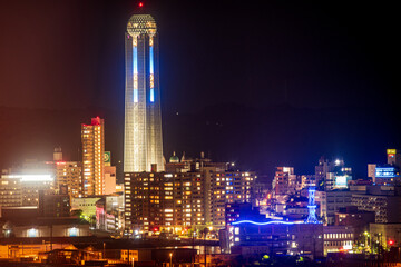 門司港レトロ展望室から見る下関観光地の夜景