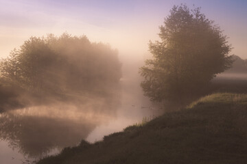 Obraz na płótnie Canvas fog in the mountains