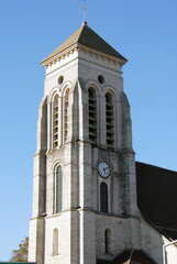 Ville de Créteil, clocher et horloge de l'église Saint-Christophe, département du Val de Marne, France