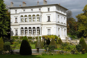 Ville de Créteil, parc Dupeyroux et la villa à loggias de style italien de 1864, département du Val de Marne, France