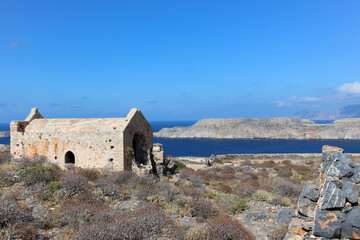 Fototapeta premium ruines sur l'île aux pirates Crète