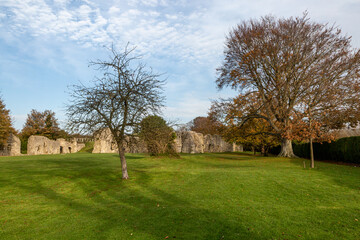 The Priory Ruins in Lewes, on an Autumn Day © lemanieh