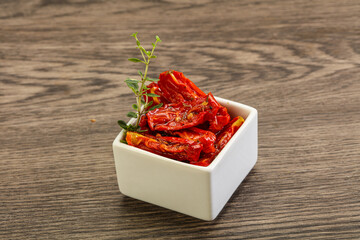 Sun-dried tomato in olive oil