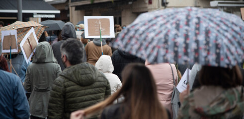 manifestación por las restricciones de la pandemia. covid-19. Hosteleria y leyes.