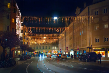 Fototapeta na wymiar Street by night in Innsbruck, Austria