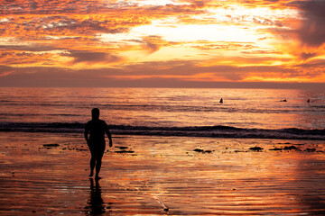 Fototapeta premium Orange sunset in orange county california